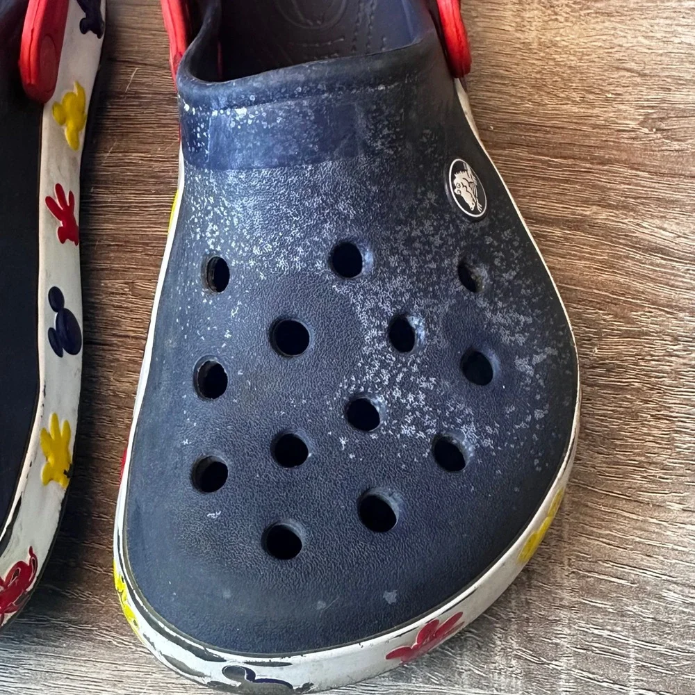 Crocs Mickey Mouse Clogs Kids Size J3 Disney Slip On Sandals Water Summer FLAW